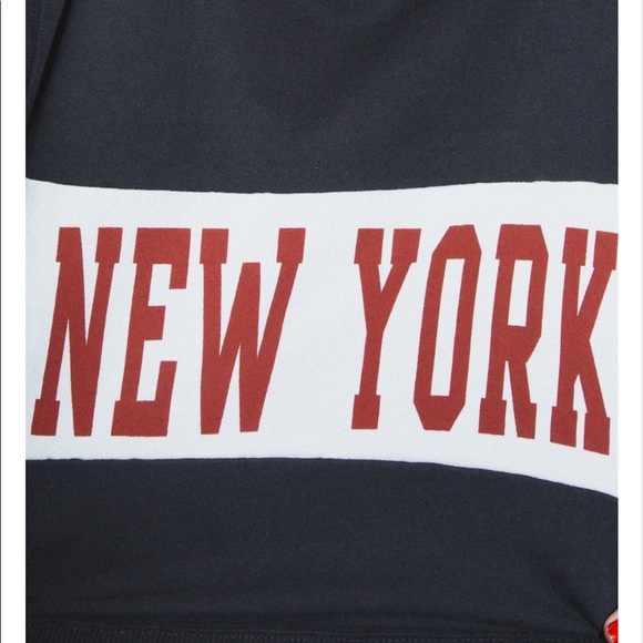 Brandy Melville New York Erica Sweater - Picture 5 of 5